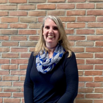 Heather Houde Headshot
